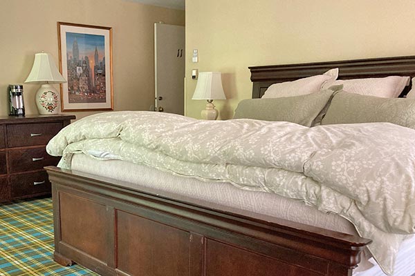 West Dover Hotels And A View Of A Guest Room